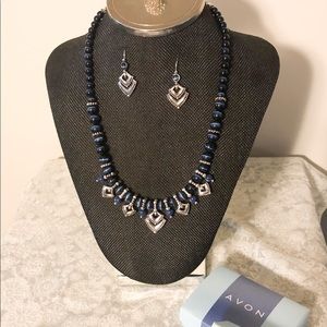 Avon Blue Cat’s Eye & Silvertone Beaded Giftset